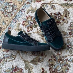 Giuseppe Zanotti Low Top Zip Sneaker GZ US10